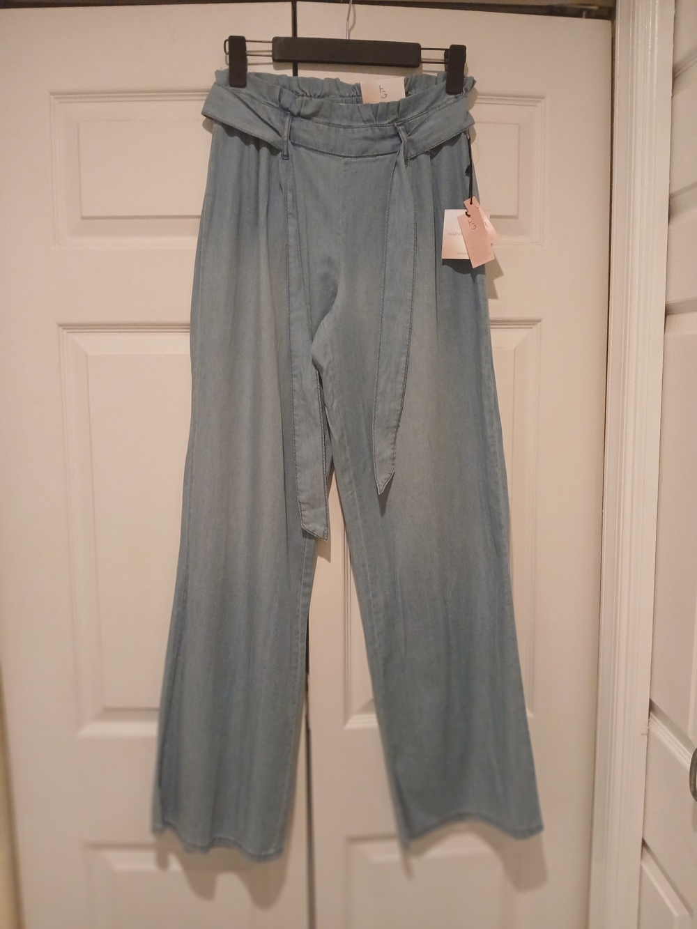 High-Waist Light Blue Wide-Leg Pants with Self-Tie Belt
